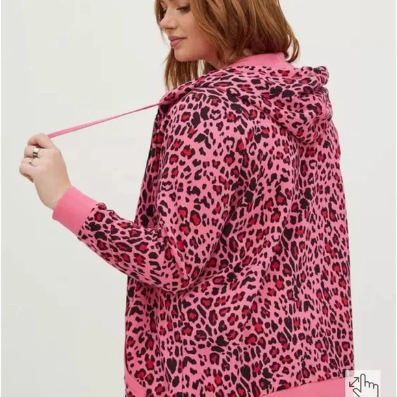 Torrid Classic Cozy Fleece Zip Up Tunic Hoodie Size 5~Pink Leopard~NWT - Picture 2 of 3